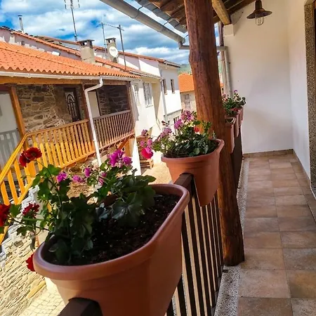 Casa Andorinhas * براغانسا